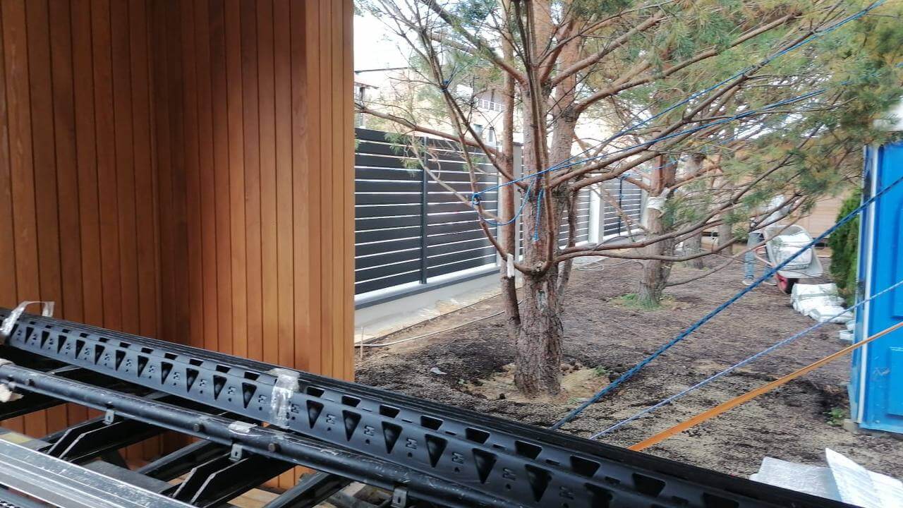 Забор-ранчо из металлопланкена 36м RAL7024 Серый Графит фото 2 в Таганроге