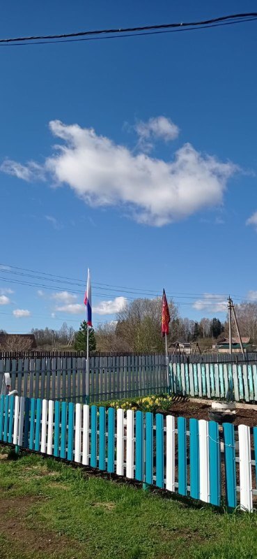 Забор из евроштакетника 16м RAL5021 Морская Волна, RAL9003 Белый фото 2 в Таганроге